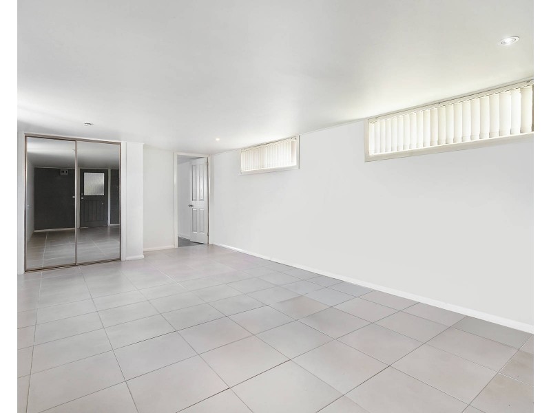 31 Gabo Crescent, Sadleir NSW 2168
