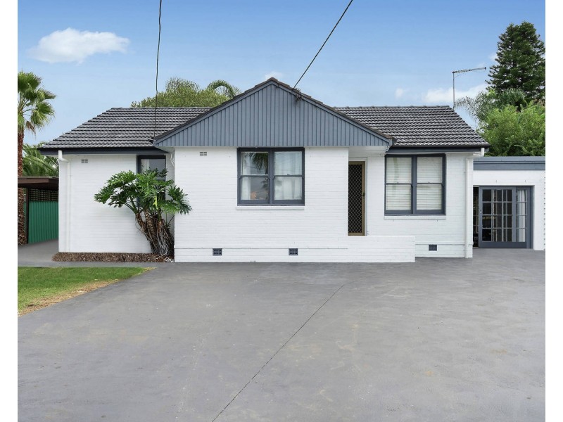 5 Bungaree Place, Miller NSW 2168