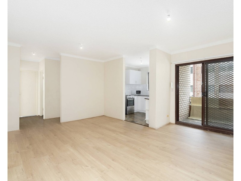 21/22-24 Remembrance Avenue, Warwick Farm NSW 2170