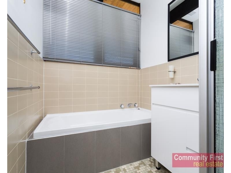 12 McMahon Avenue, Liverpool NSW 2170