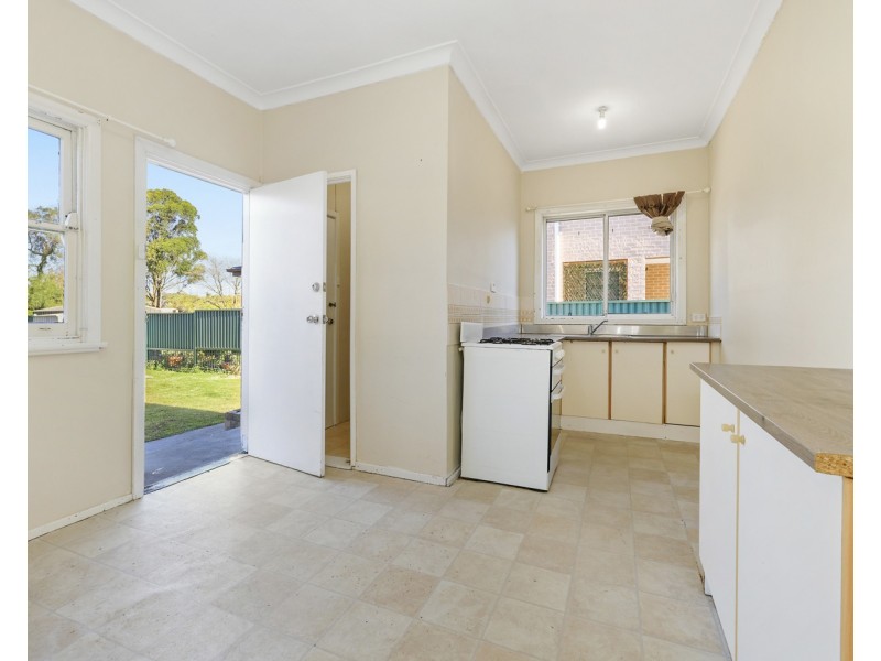 10 Mavis Street, Rooty Hill NSW 2766