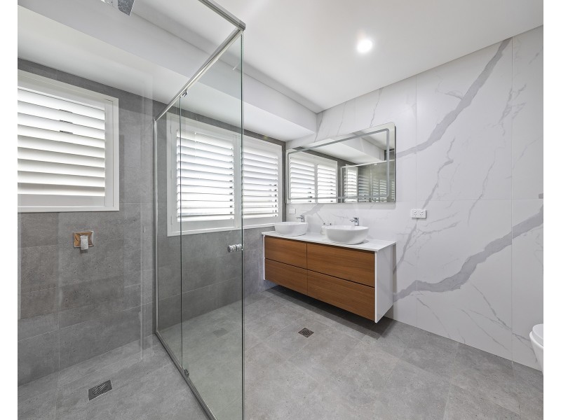 15 Myall Road, Casula NSW 2170