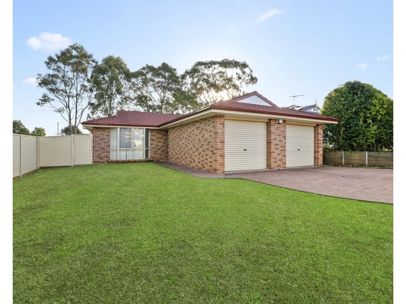 15 Brooman Street, Prestons NSW 2170