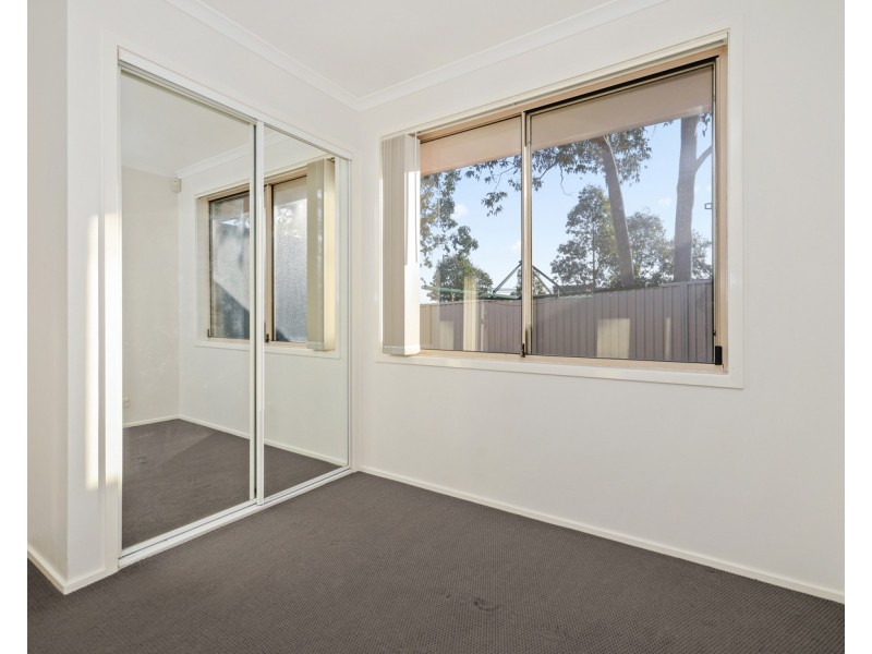 15 Brooman Street, Prestons NSW 2170