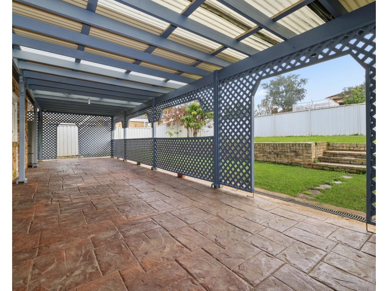 270 Whitford Road, Green Valley NSW 2168