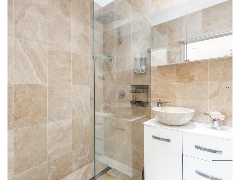 4 Yamba Place, Bossley Park NSW 2176