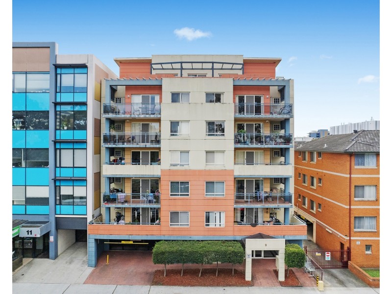 27/9 Elizabeth Street, Liverpool NSW 2170
