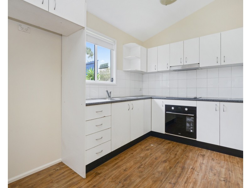 1A Busby Road, Busby NSW 2168