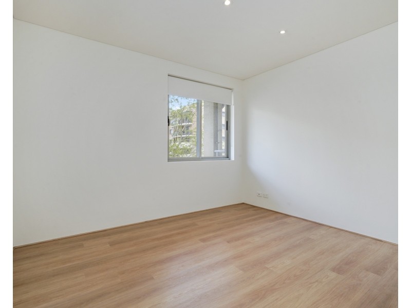 8/49 Lachlan Street, Warwick Farm NSW 2170