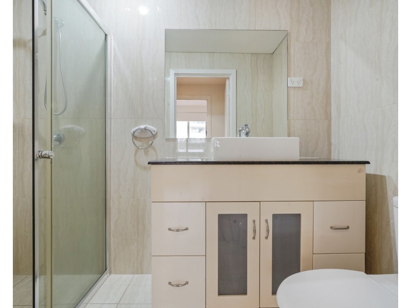 8/49 Lachlan Street, Warwick Farm NSW 2170