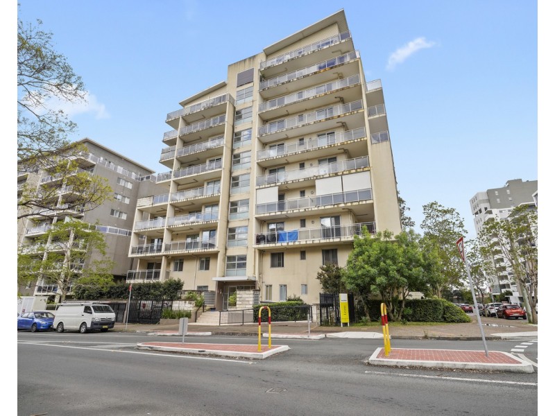 8/49 Lachlan Street, Warwick Farm NSW 2170
