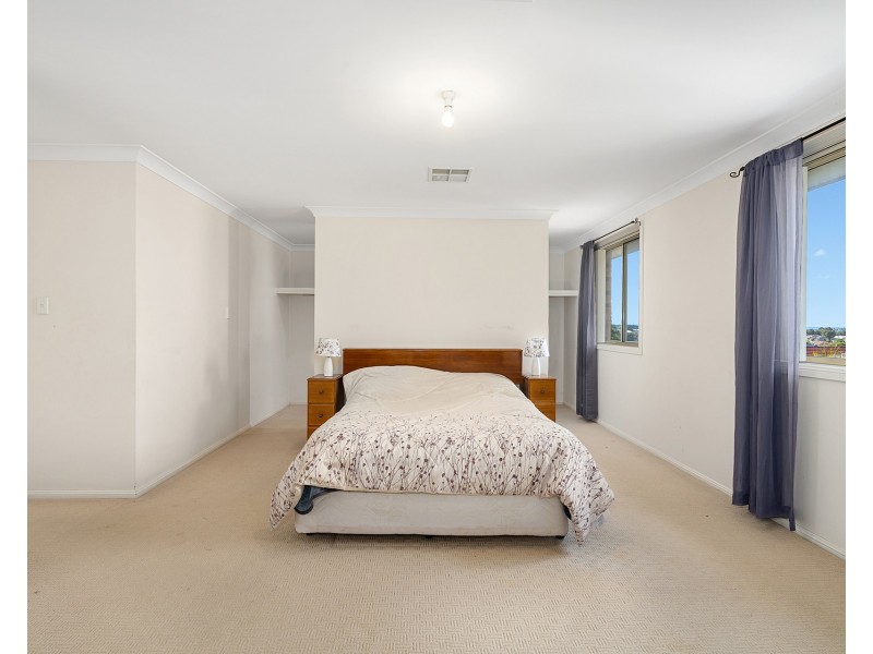 10 Rosella Road, Prestons NSW 2170