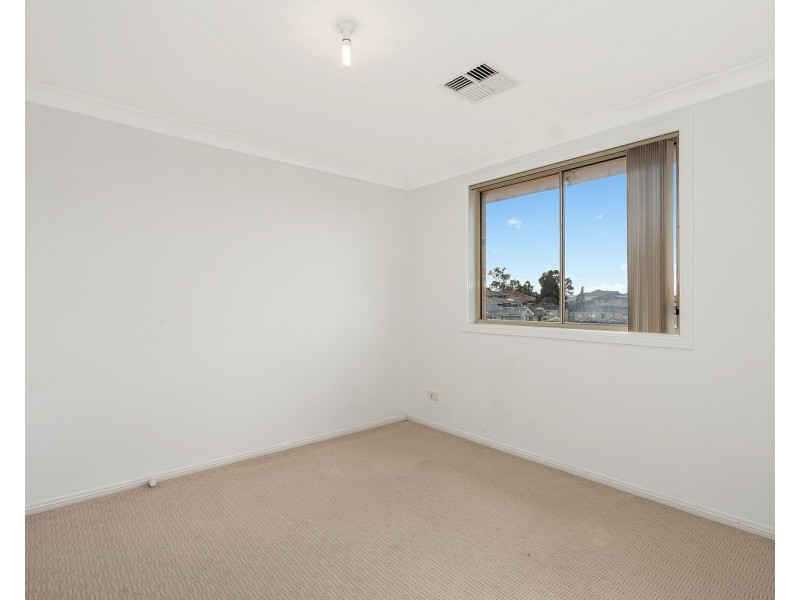 10 Rosella Road, Prestons NSW 2170