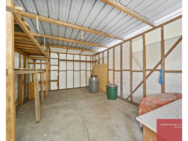 18 Cedar Road, Prestons NSW 2170