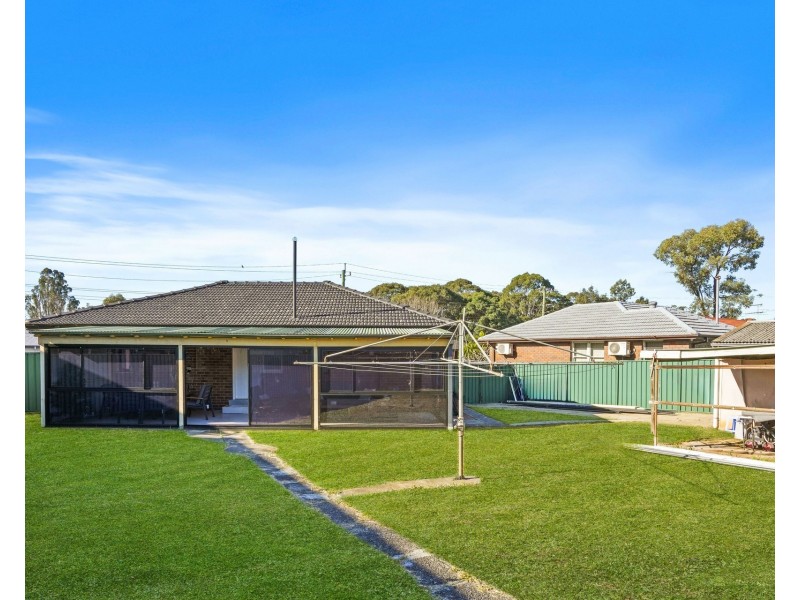 93 Stanwell Crescent, Ashcroft NSW 2168
