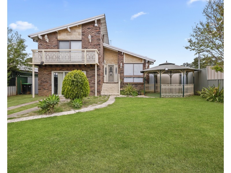 26 Dorrigo Avenue, Hoxton Park NSW 2171