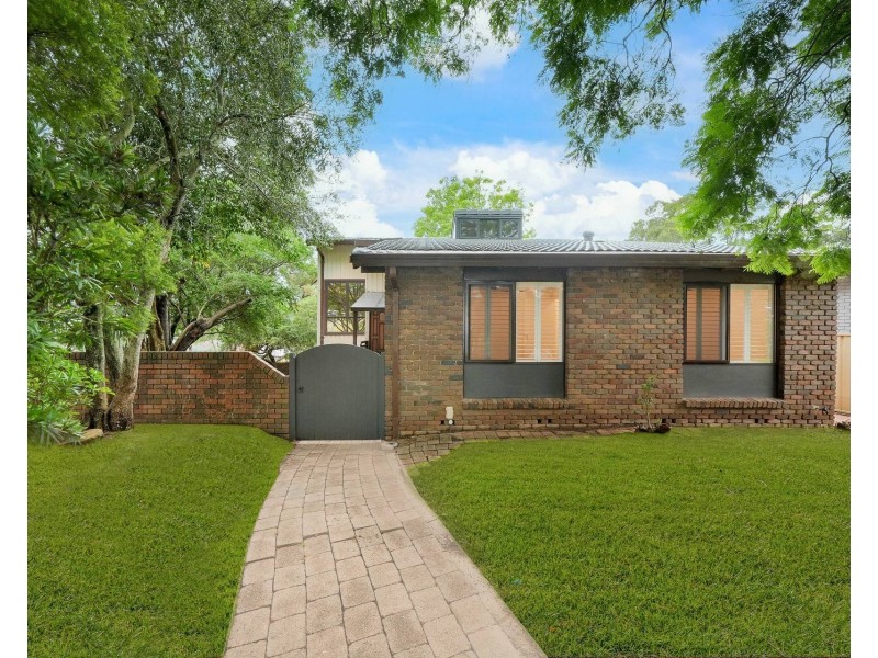 1 Buckland Road, Casula NSW 2170