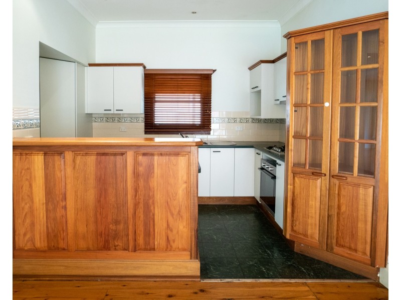 35 Wyena Road, Pendle Hill NSW 2145