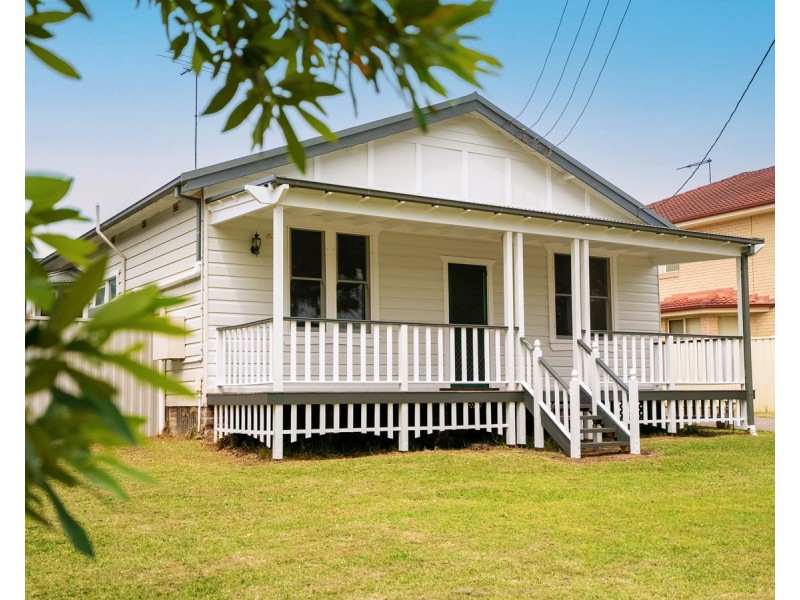 35 Wyena Road, Pendle Hill NSW 2145