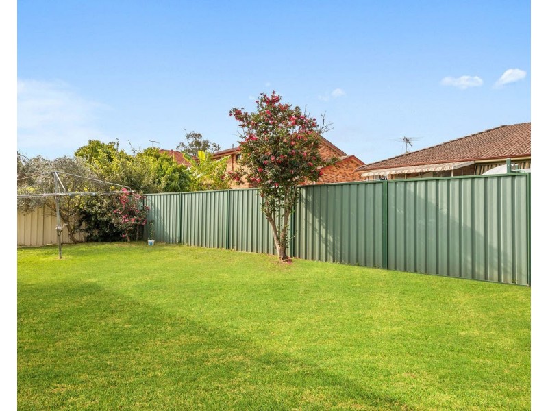 35 Wyena Road, Pendle Hill NSW 2145