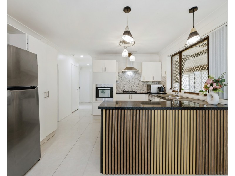 49 Semillon Crescent, Eschol Park NSW 2558