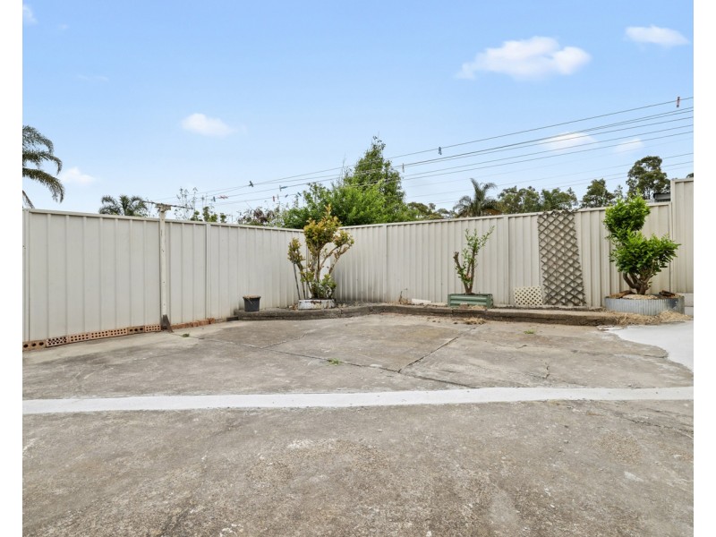 31 Coongra Street, Busby NSW 2168