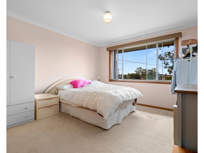 6 Oxley Street, Fairfield NSW 2165