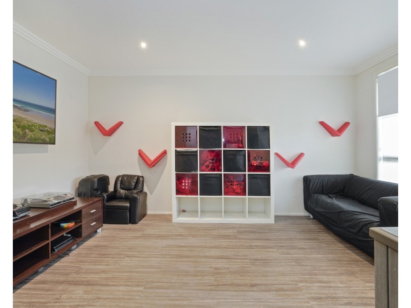 19 Arras Place, Prestons NSW 2170