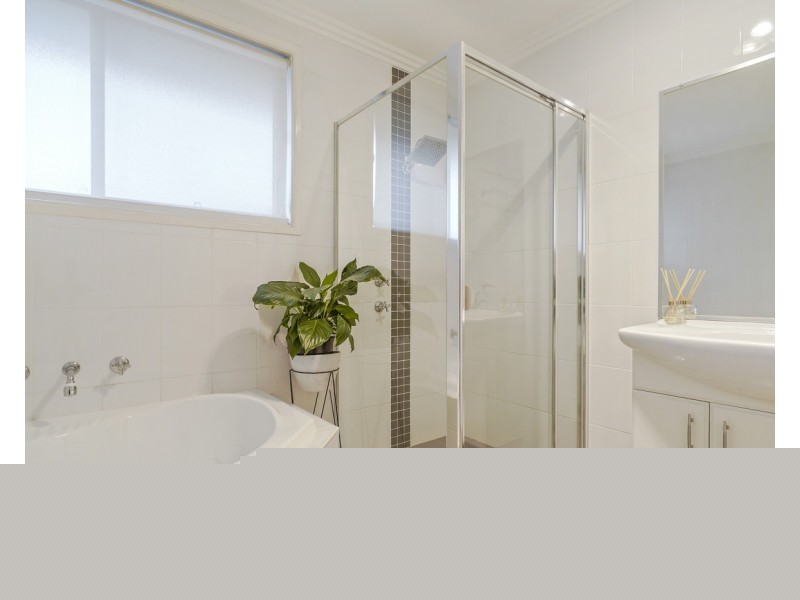 19 Arras Place, Prestons NSW 2170