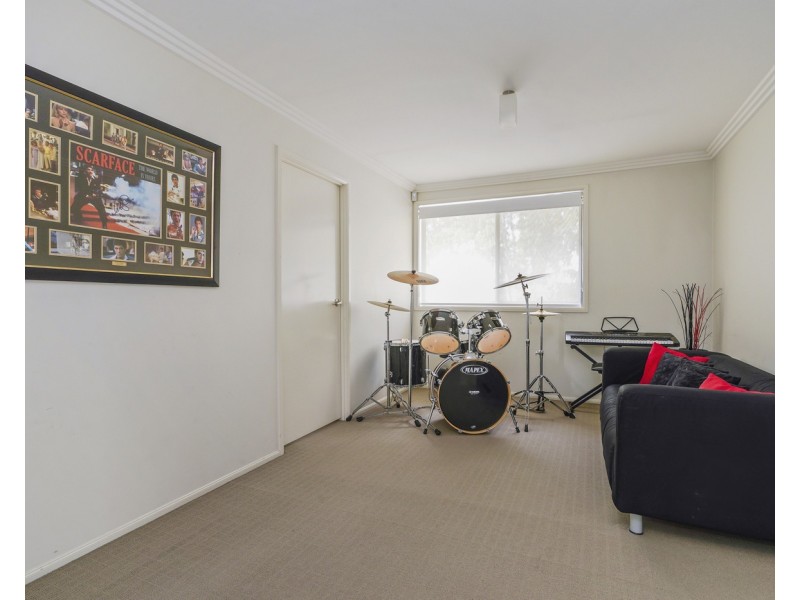 19 Arras Place, Prestons NSW 2170