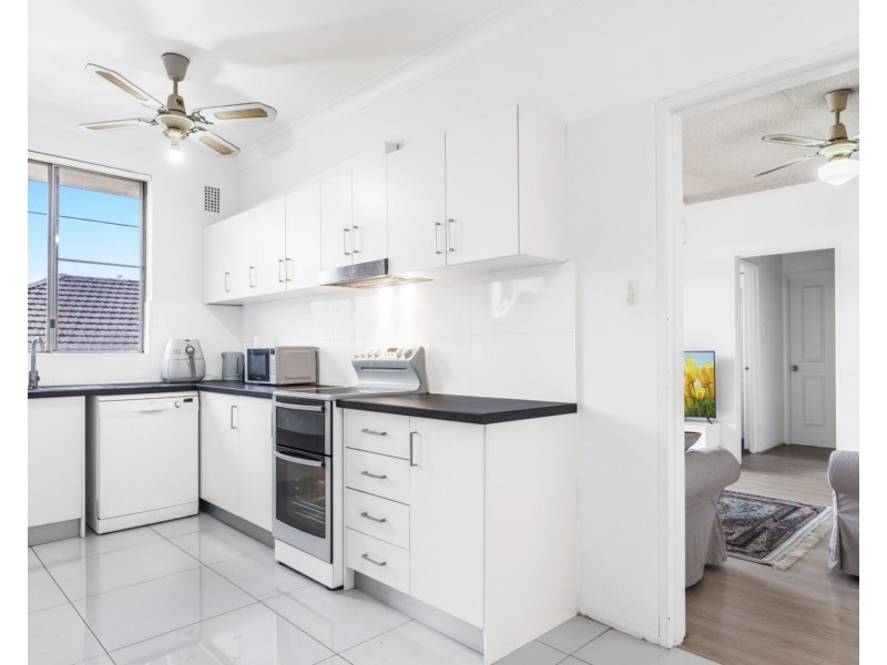 6/135 Elizabeth Drive, Liverpool NSW 2170