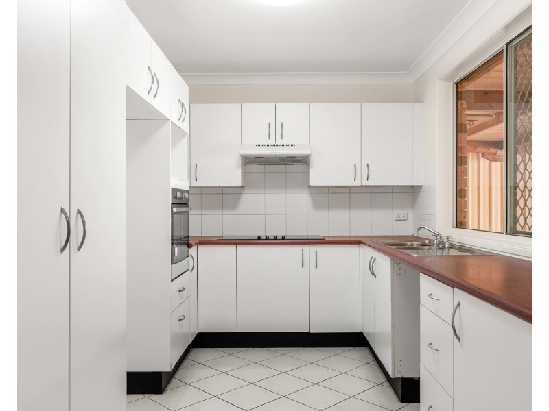 16 Myrtle Street, Prestons NSW 2170