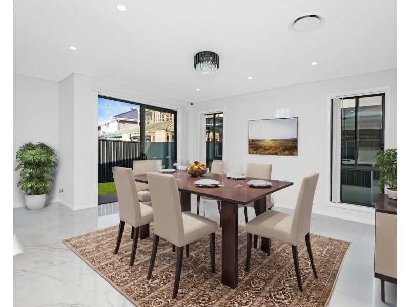 85 Hillston Circuit, Gregory Hills NSW 2557