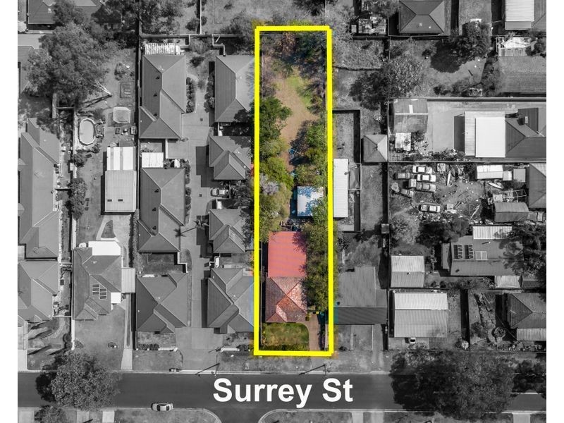43 Surrey Street, Minto NSW 2566
