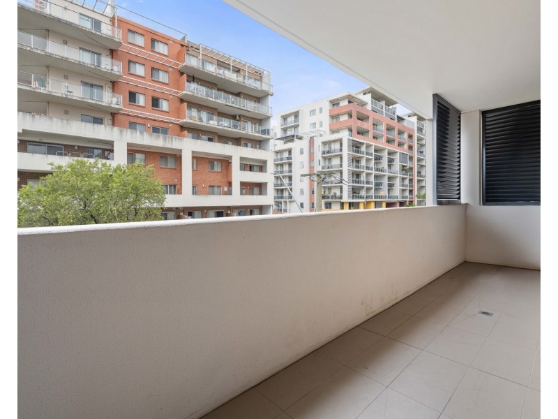 32/1-5 Bathurst Street, Liverpool NSW 2170