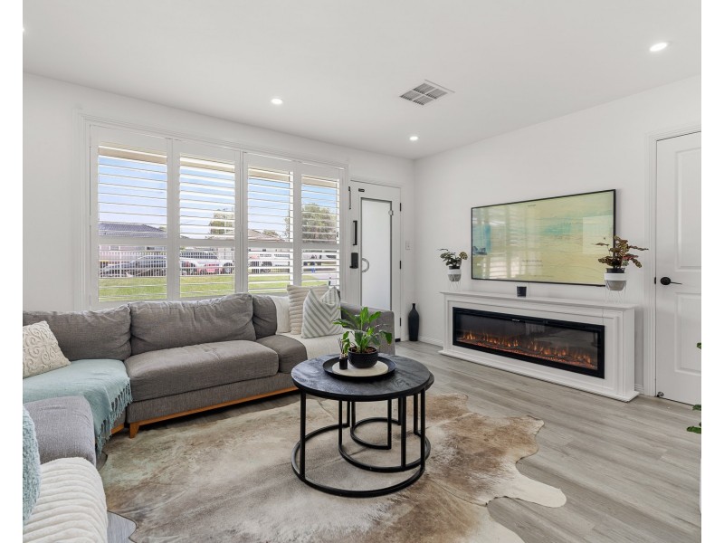 90 Stanwell Crescent, Ashcroft NSW 2168