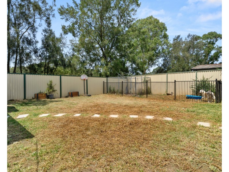 90 Stanwell Crescent, Ashcroft NSW 2168