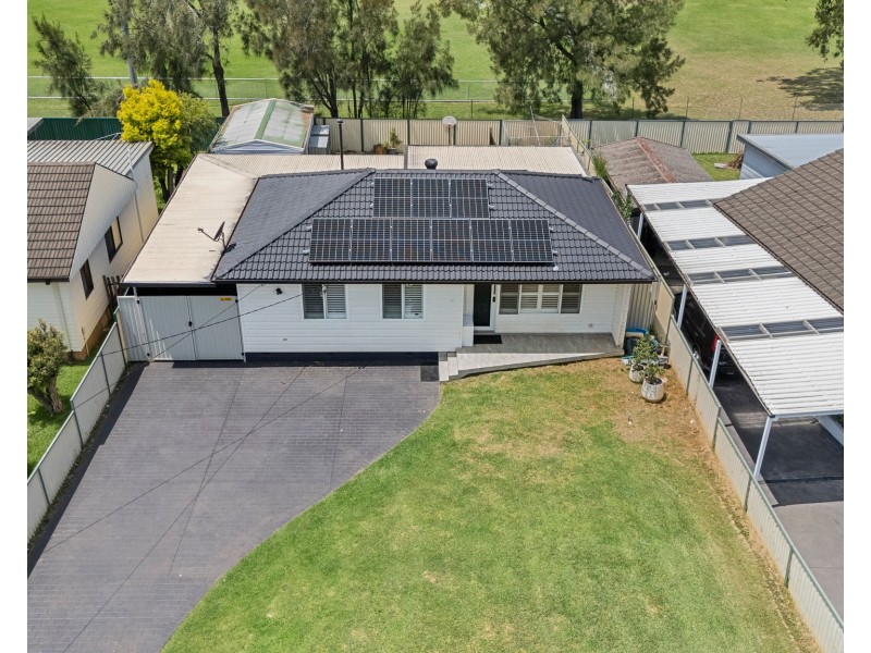 90 Stanwell Crescent, Ashcroft NSW 2168