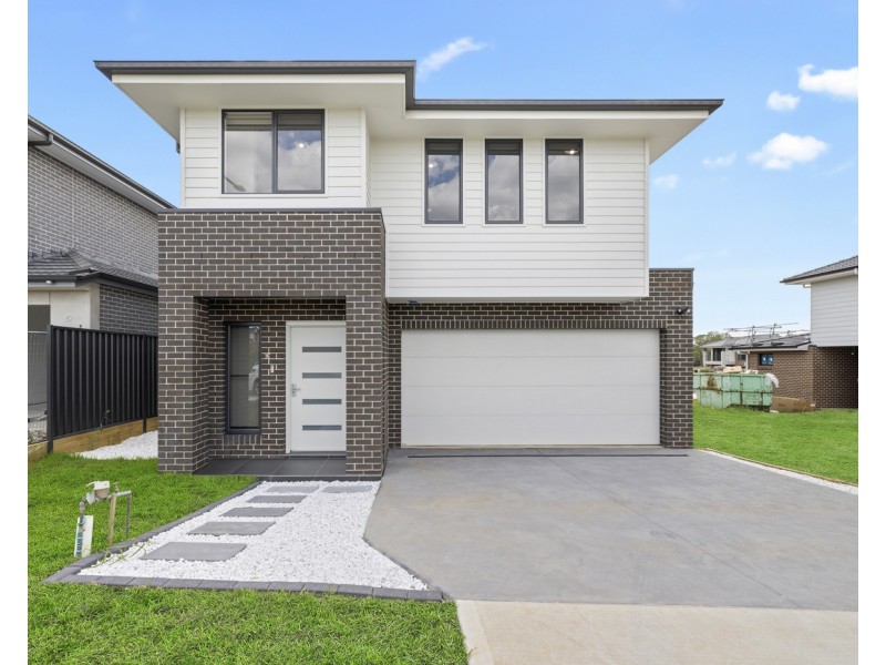 425 Tenth Avenue, Austral NSW 2179