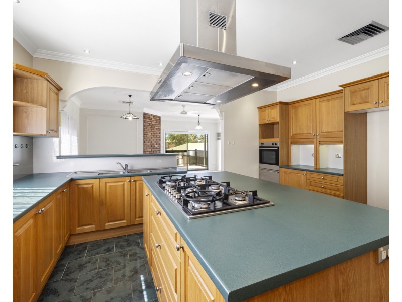90 Mcgowen Crescent, Liverpool NSW 2170