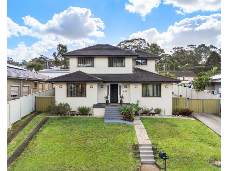 37 Celebration Road, Sadleir NSW 2168