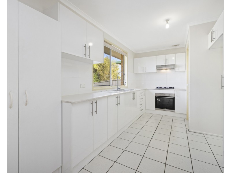 108 Swan Circuit, Green Valley NSW 2168