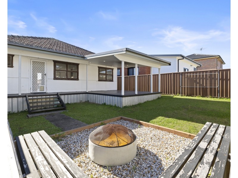 119 Neville Street, Smithfield NSW 2164