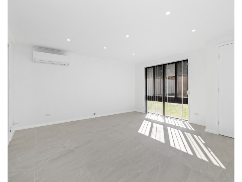 6/16 Benghazi Street, Bossley Park NSW 2176
