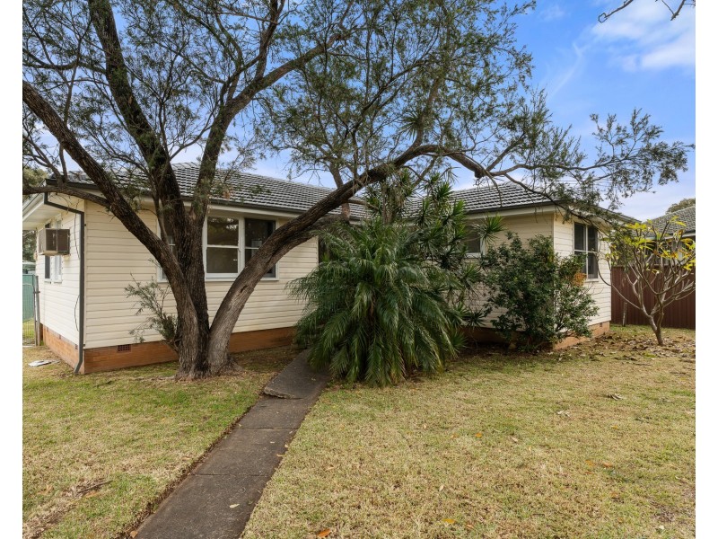 7 Avondale Place, Cartwright NSW 2168