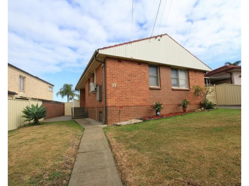 97 Strickland Crescent, Ashcroft NSW 2168