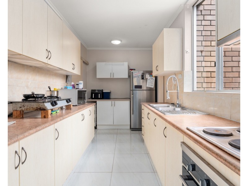 16/2 Beale Street, Liverpool NSW 2170