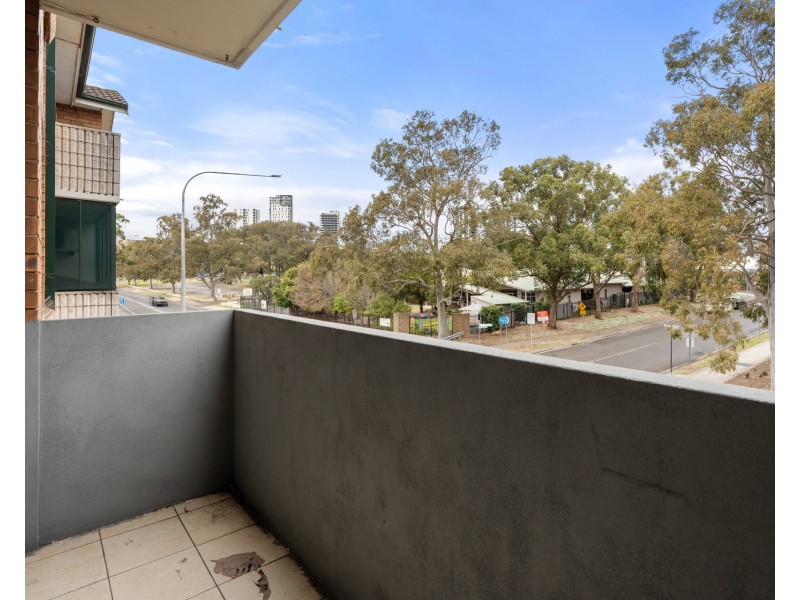 16/2 Beale Street, Liverpool NSW 2170