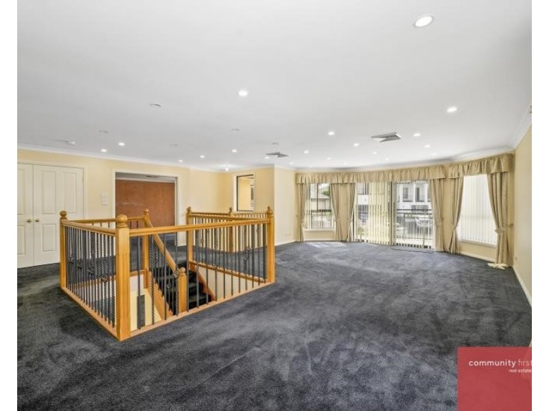 8 Lodi Close, West Hoxton NSW 2171