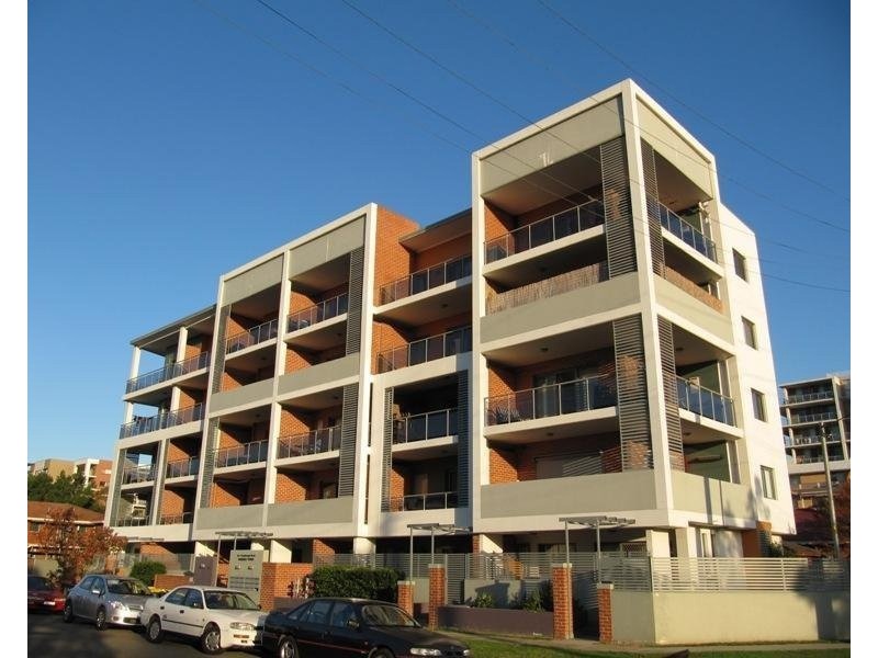 6/2 Castlereagh Street, Liverpool NSW 2170